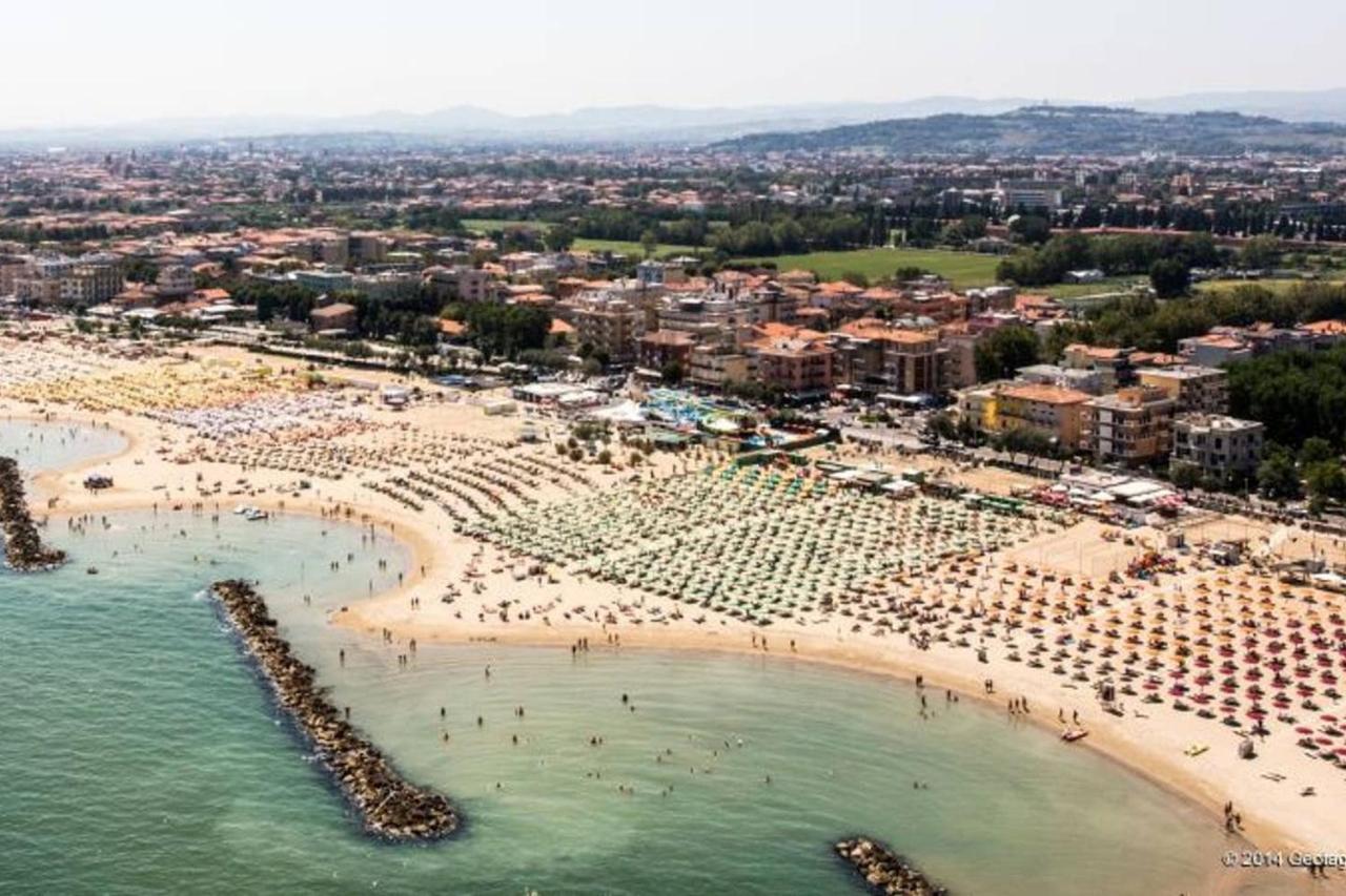 Appartamento Fabbri A Rivabella Di Rimini Exterior photo